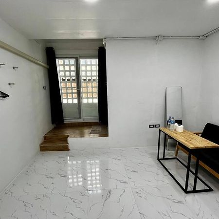 Apartamento Megun 10 L Bangkok Exterior foto